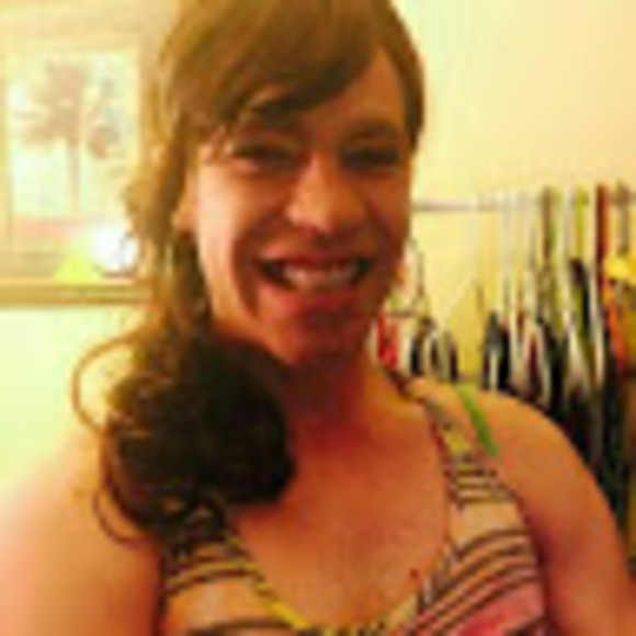 Meet your Posher, Brittany - Picture 1 of 1